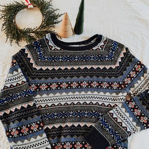 Old navy holiday sweater size M